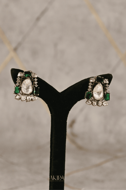 The Mosaic Choker