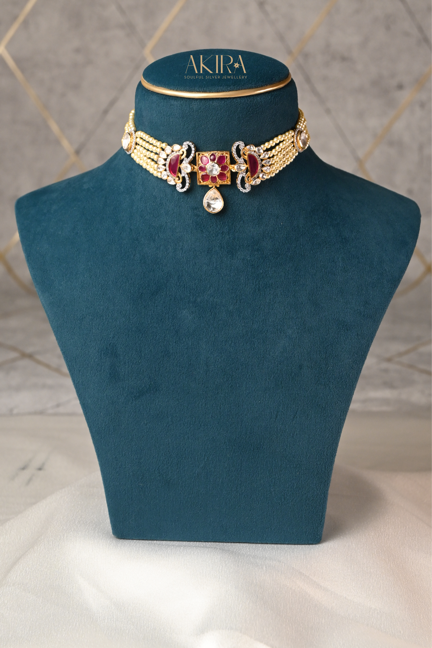 The Royal Garnet