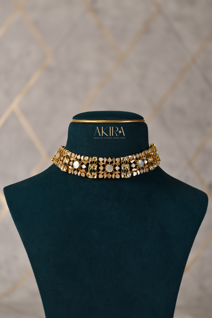 The Golden Shimmer Choker