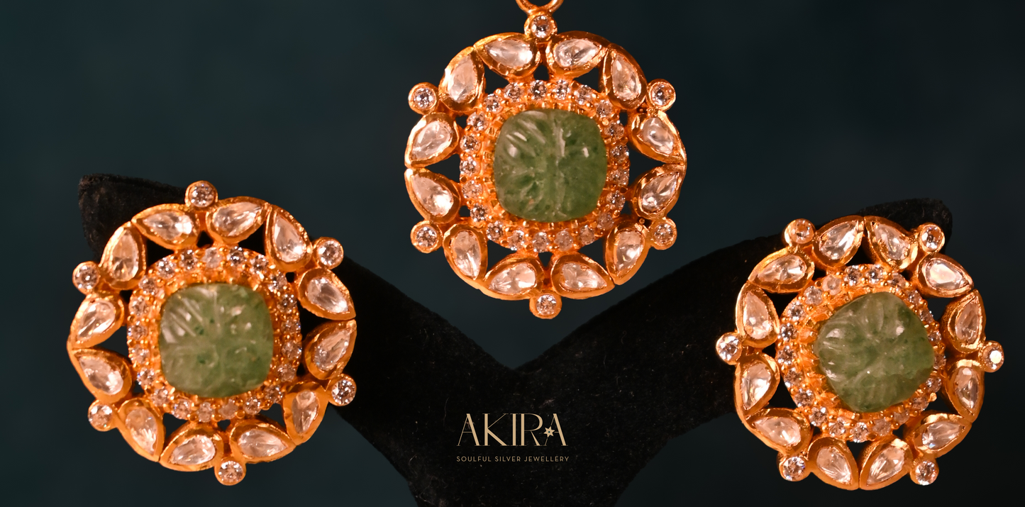 The Rose Sovereign Pendant & Earrings
