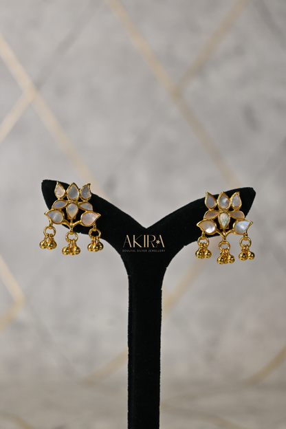 The Pearl Melody Necklace & Earrings
