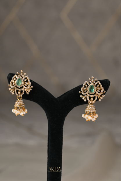 The Emerald Elegance