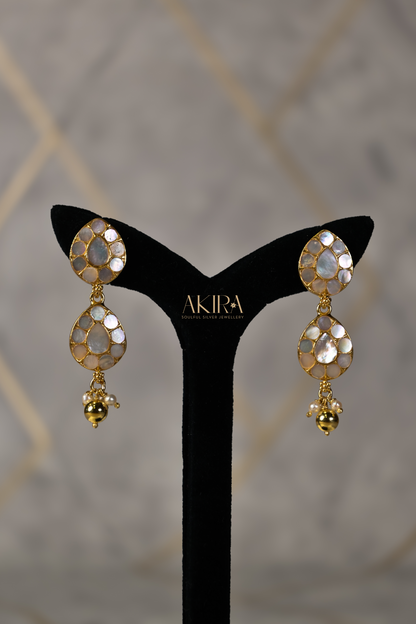 The Pearl Dewdrop Necklace & Earrings